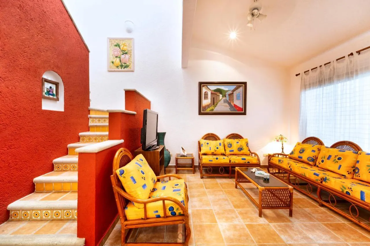 Tata & Nana'S Home - 3Bdrm Private House Cancun